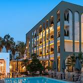 Flower Hotels & Resorts