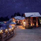 Teona Caglayan Bungalov