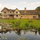 The Threshing Barn at Penrhos Court