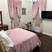 Holland Farmhouse Inn B & B