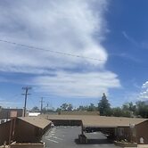 Lone Pine Budget Inn