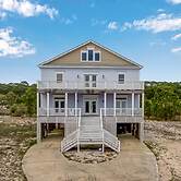 Purple Parrot - You Will Be Amazed At The Panoramic Island Views From 