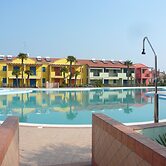 Very Nice Studio With Private Garden and Swimming Pool by Beahost Rent