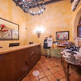 Hotel Plaza del Fuerte by Balderrama Hotel Collection