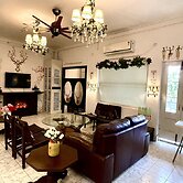 Kakaku The Guest House