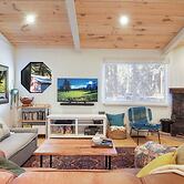 Pino Point Steps to Tahoe Beaches