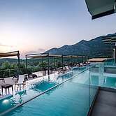 Serenity Suites Sea View 1
