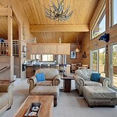 Centrally Located and Dog Friendly! - Home #36 by Bear Valley Vacation