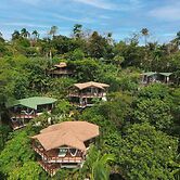 Tulemar Bungalows & Villas