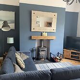 Stone Cottages with garden and parking