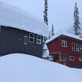 Snowy Mountain Lodge