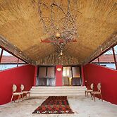 Karbeyaz Hotel & Resort