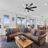 A Shore Thing 2 - Oceanfront And Pet Friendly Home - See The Sunrise, 