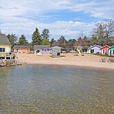 Aloha Beach Club Resort