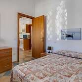 Air-conditioned Apartment 300 Meters From the sea