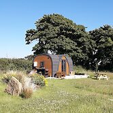 Hornbeam Eco Cabin - Sleeps 2 - Valley View