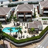 Xanadu Apartments at Blue Bay Golf & Beach Resort