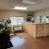 Town & Country Motel
