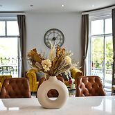 Victoria Colonnade ApartHotel