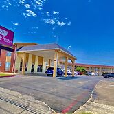 Great Western Inn & Suites - Saginaw