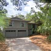 613 Dolphin Annex