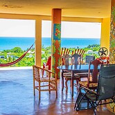 Welcoming Vibes Beach