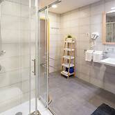 Chalet Markoci With Hot Tub