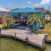 Casa Azul - 315 Port Royal 3 Bedroom Home by RedAwning