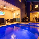 NEW Bay Dreamin 4 Bedroom Private Pool Spa Beach Front Property 3 Home