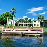 The Keys Bungalow On The Cotee River