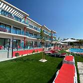 Azahar Beach Apartments