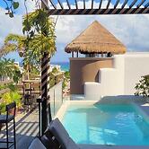 Maui Hostel - Adults Only