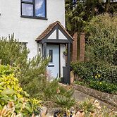 Stunning Character 2bed Cottage in St Albans Wifi