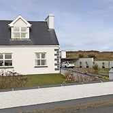 Matthews Traditional Holiday Cottage