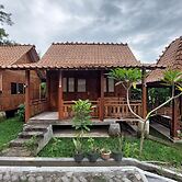 Mbok Niem Cafe and Cottage