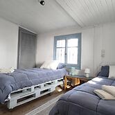 Beachfront/2br/garden/bbq/seaview/quietretreat