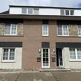 Cozy Vacation Home for 8 Persons in Heers