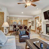 2 Br Condo Arrowhead Village , Walking Distance To Lift 2 Bedroom Cond