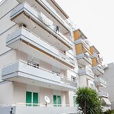 Elegant  Spacious Marousi Apt