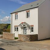 4 Trerammet Crescent