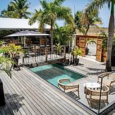 La Villa Hibiscus