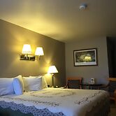 Whispering Sands Motel