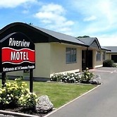 Riverview Motel