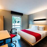 City Express Plus by Marriott Cali Colombia