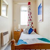 OYO Godolphin Arms Hotel