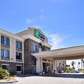 Holiday Inn Express & Suites Indio - Coachella Valley by IHG