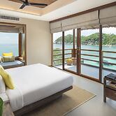 Beach Club by Haad Tien