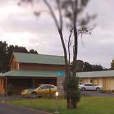 Motel Strahan