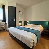 Hôtel Face West Le Pontet