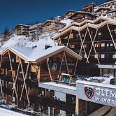 GLEMM by AvenidA Superior Hotel & Residences